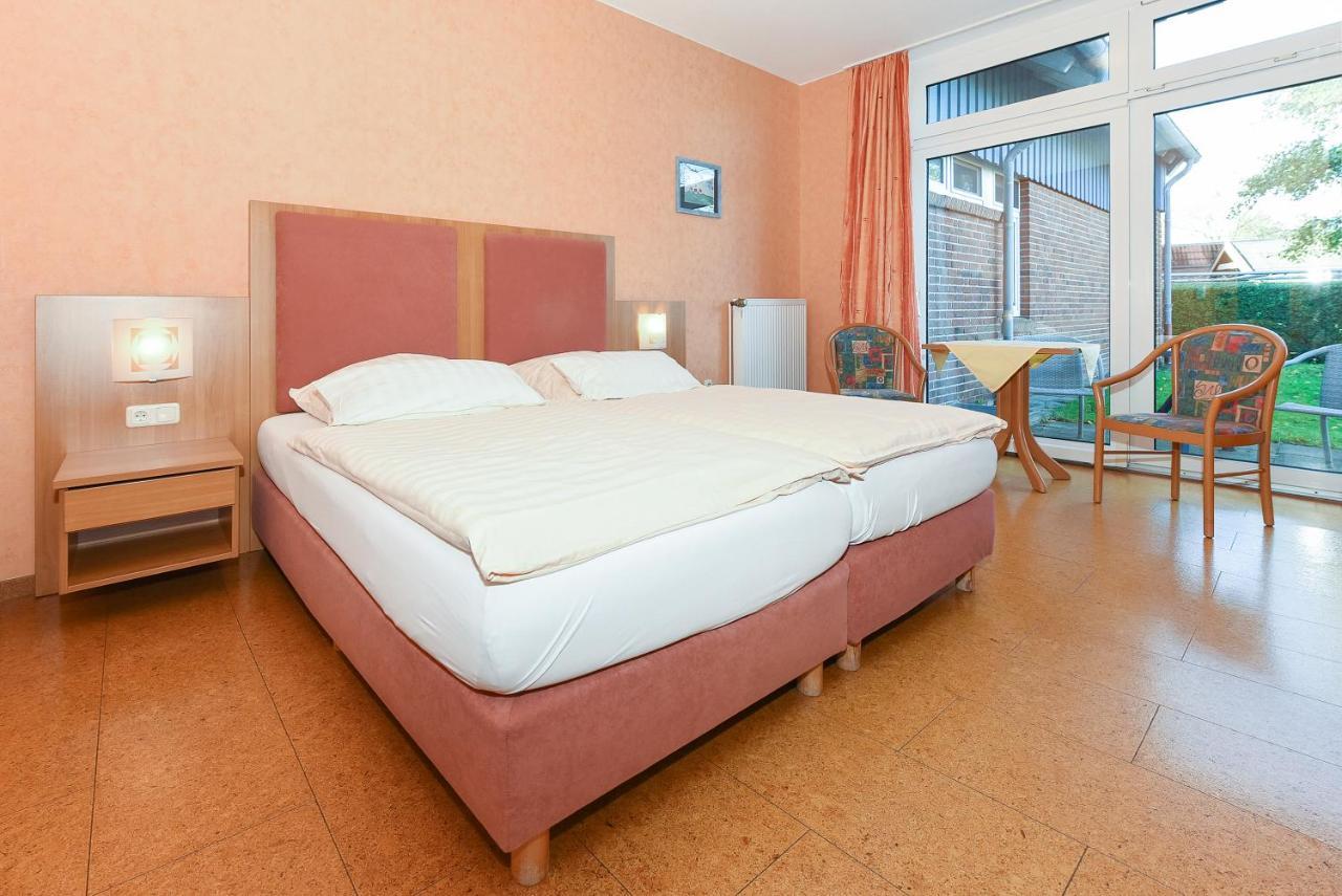 Hotel-Pension Altes Siel 벤세르시엘 외부 사진